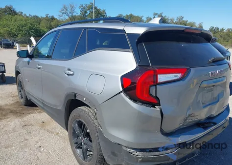 2023 GMC Terrain Awd At4 z USA, uszkodzony, nr VIN 3GKALYEG0PL236942